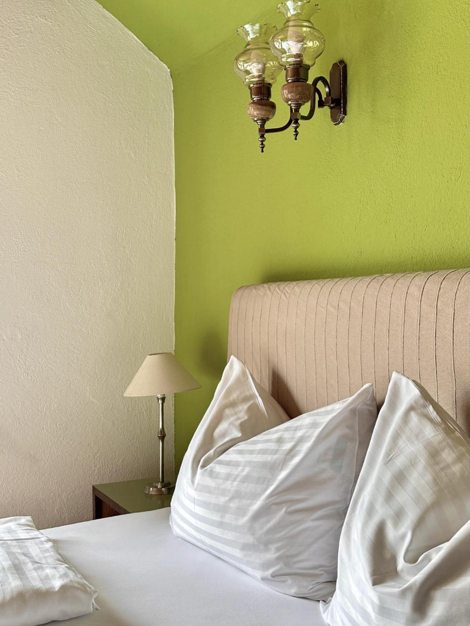 Haus Marianne Bed & Breakfast Millstatt Exterior photo